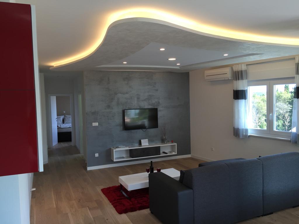 Apartment Panoss Rovinj Bagian luar foto