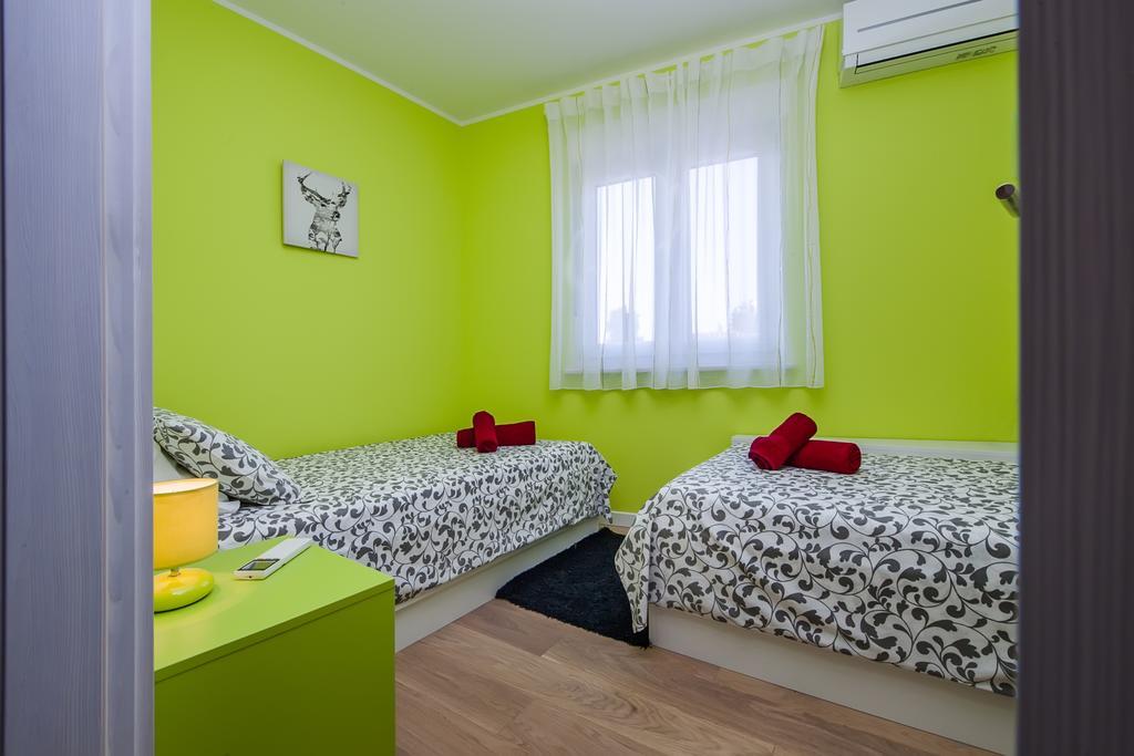 Apartment Panoss Rovinj Bagian luar foto